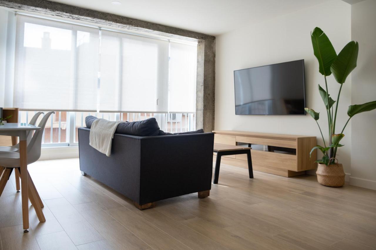 Victoria'S Home Modern And Cosy 2 Bedroom Apartment Малага Екстериор снимка