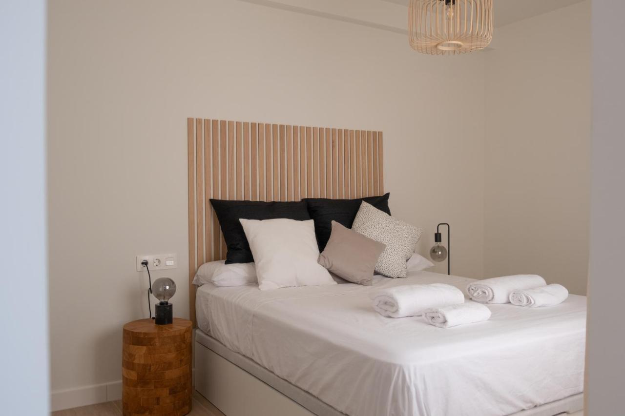 Victoria'S Home Modern And Cosy 2 Bedroom Apartment Малага Екстериор снимка