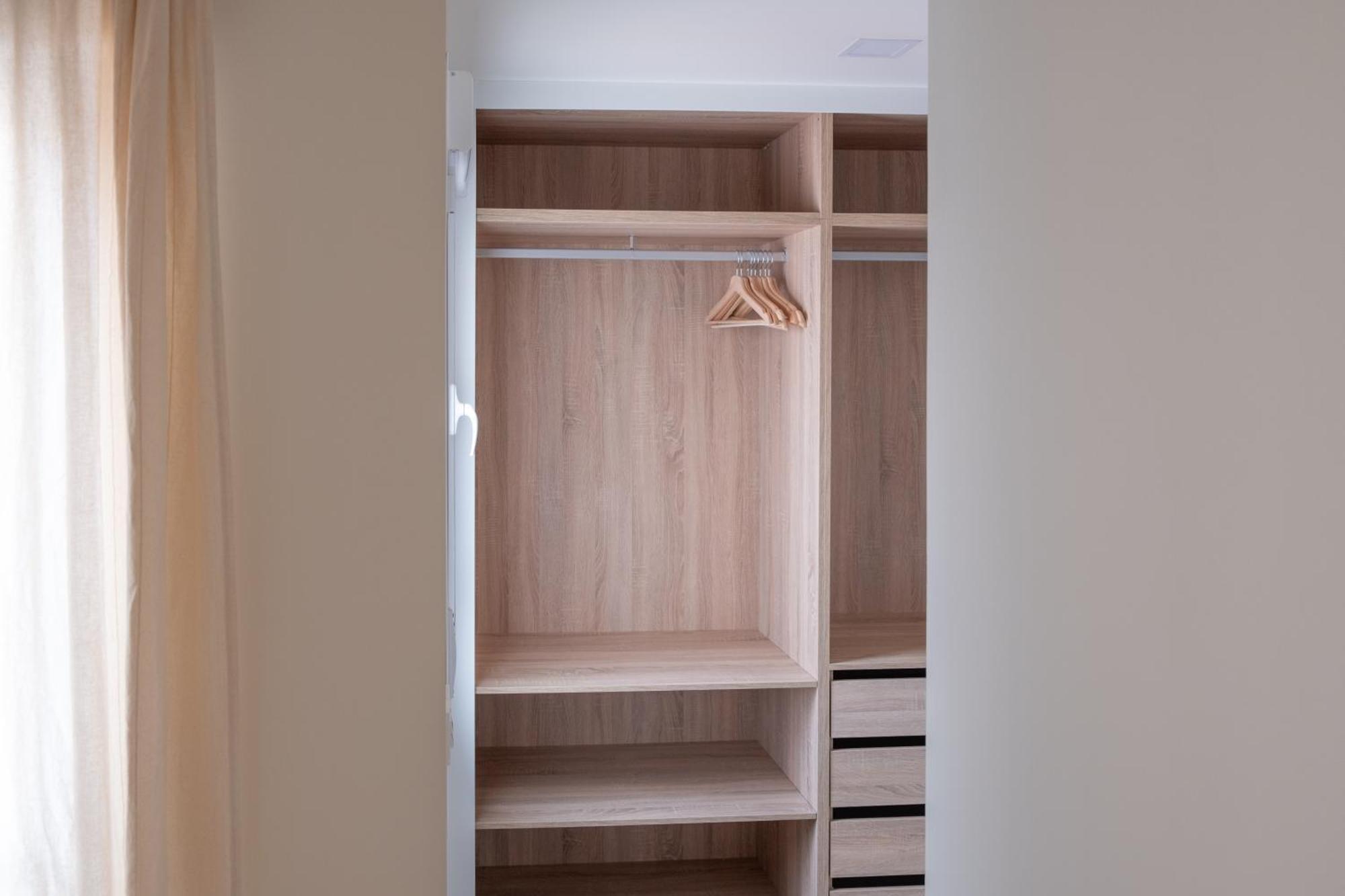 Victoria'S Home Modern And Cosy 2 Bedroom Apartment Малага Екстериор снимка